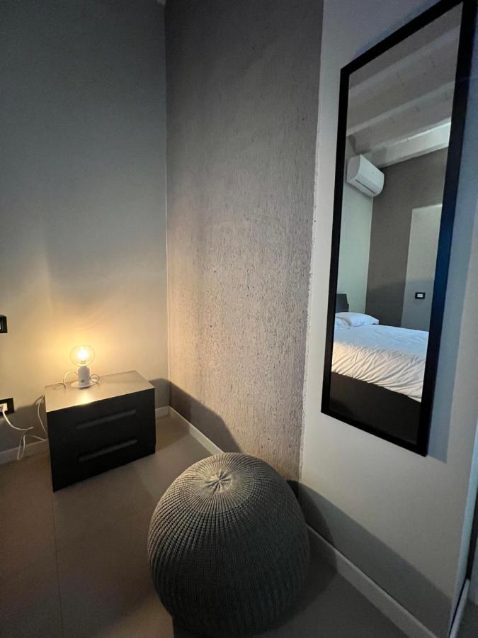 V&B Suites And Apartments Pavia Exteriör bild