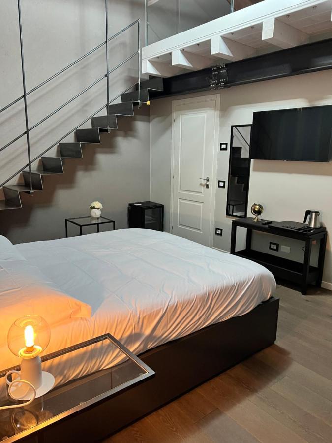 V&B Suites And Apartments Pavia Exteriör bild